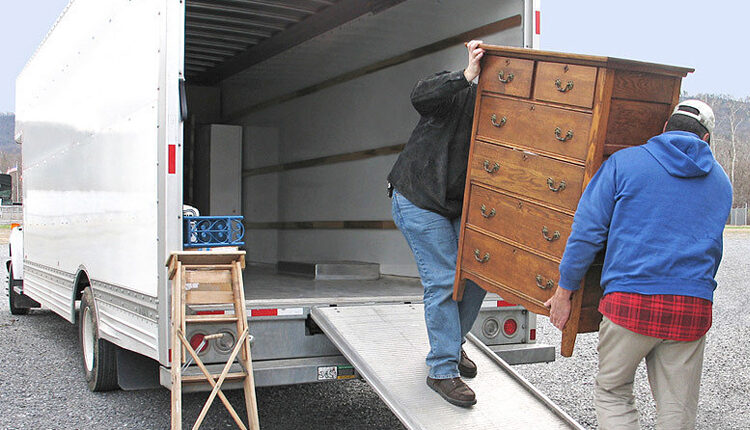 هاف لوري مسكر بالكويت لنقل العفش